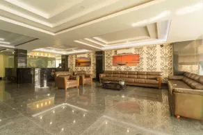 Hotel D' Sapphire - Image 2