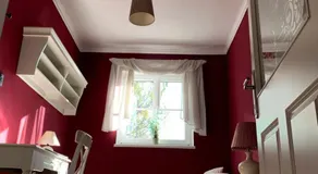 Bed & Pool - Image 5