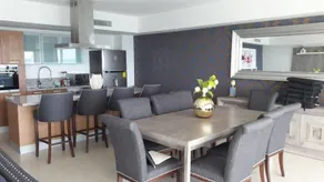Condo Peninsula by Villas HK28 - Image 1