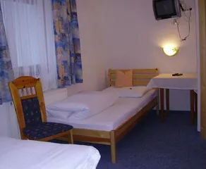 Ferienwohnung mit 1 Schlafzimmer für 4 Personen - Image 2
