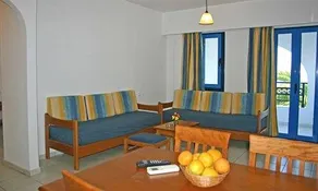 Venus Mare Apartments - Image 5