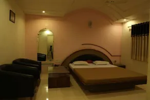 Hotel Pride - Image 4