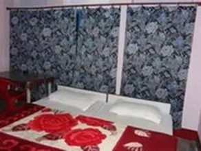 Old Yogi Lodge - Image 4