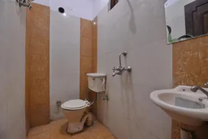 Sharma Guest House - Image 3
