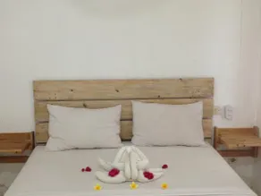 The 5 Hotel - Image 2