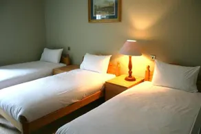 Parliament Inn - Image 5