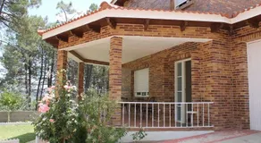 CHALET EN EL CORAZON DE LA SIERRA DE GREDOS, PINAR DE LA ATALAYA-TIEMBLO - Image 2