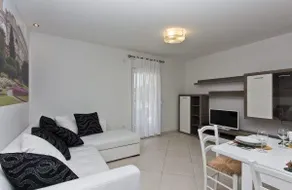 Holiday Home Tanja - Image 5