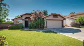 Route 66 Oasis in Downtown Gilbert with Heated Pool & Mini Golf - Image 2