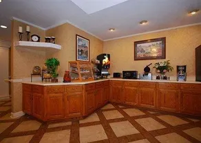 Red Roof Inn Jasper - Image 4