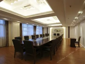HUAGUO HOTEL - Image 4