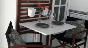 Casita del Reloj - Image 2