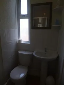 Roachvale Hotel - Image 2