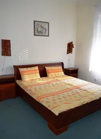 Nosztalgia Hotel - Image 4