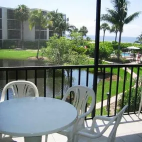 Sundial Condominiums - Image 2
