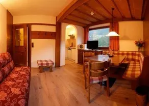 Hotel Garni Fiegl Apart - Image 3