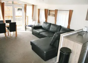 Weston Wood Lodges - Image 5