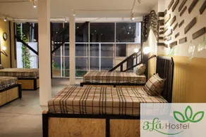 3 La Hostel - Image 3