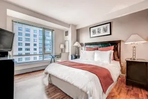 GLOBAL LUXURY SUITES AT BEALE STREET - Image 3