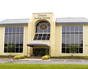 The Flats at Shady Grove - Image 2