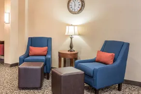COMFORT INN MIAMI VALLEY CENTRE MALL - Image 5