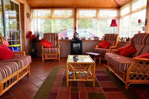 Peggy O'Neills B&B - Image 2