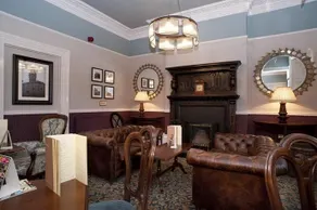 Cabot Court Hotel - Image 4