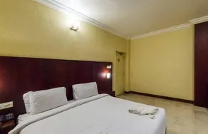 Hotel LRN Excellency - Image 2