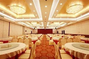 Universal International Hotel (Nanning Fujian Yuan Subway Station) - Image 3