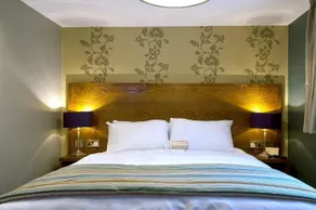The Hatchet Inn - Image 5