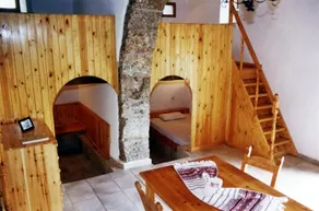 Patsianos Traditional House - Image 3