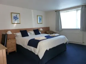The Winsford Lodge - Image 5