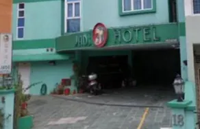 JADE HOTEL - Image 3