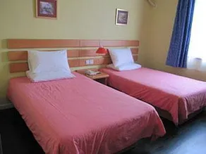 Home Inn Ningbo Sangtian Road - Image 1