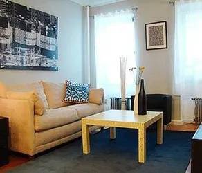 Cozy Espacio Murray Hill - Image 4