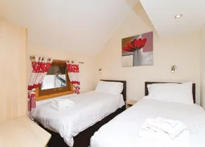 Oasis Lodges - Image 4