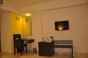 HOTEL THE ELEMENTS - Image 3