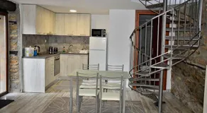 Spacious Stone Built Home - Image 3