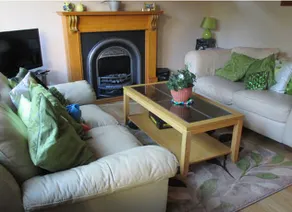 Pond House - Image 4
