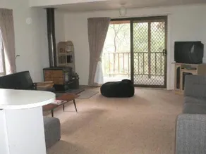 The Ledge Holiday House - Image 2