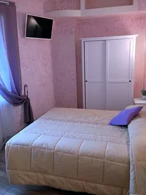 Flores Guest House - Image 4