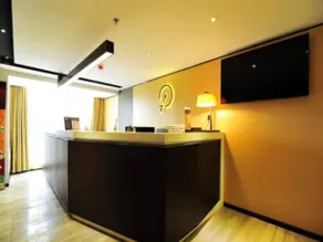 IU Hotel Guiyang Huaguoyuan Xiao Che He Shi Di Park Branch - Image 2
