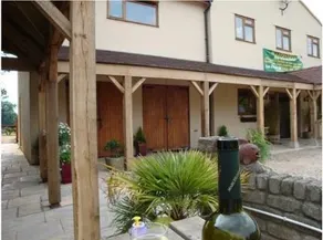 Watersmeet Hotel - Image 2