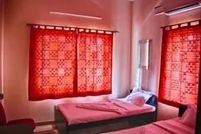 Corner Stay Peelamedu - Image 4