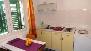 Seaside Apartments Makarska - Image 3