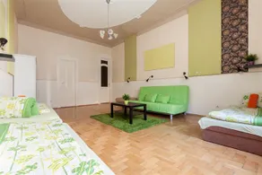 Feelbudapest Economy - Image 3