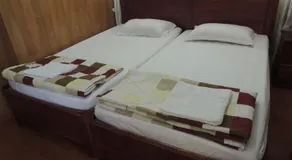 65 Hotel - Image 4