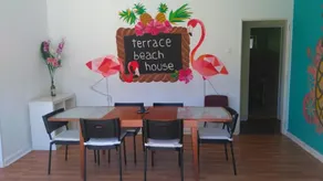 Terrace Beach House - Image 3