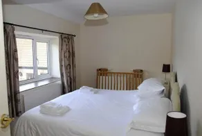 Wrea Head Country Cottages - Image 3