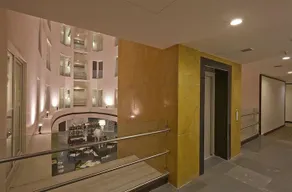 K10 Hotel - Image 3